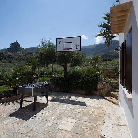 Villa Valmar Scopello カステッランマーレ・デル・ゴルフォ エクステリア 写真