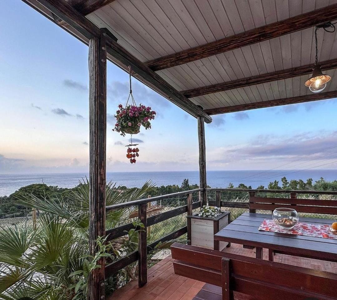 Villa Valmar Scopello カステッランマーレ・デル・ゴルフォ エクステリア 写真